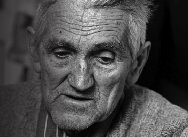 old-man-ALONE